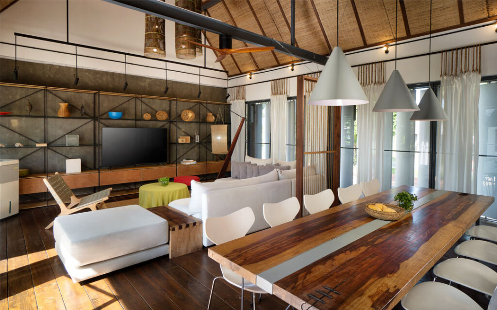 Louver House