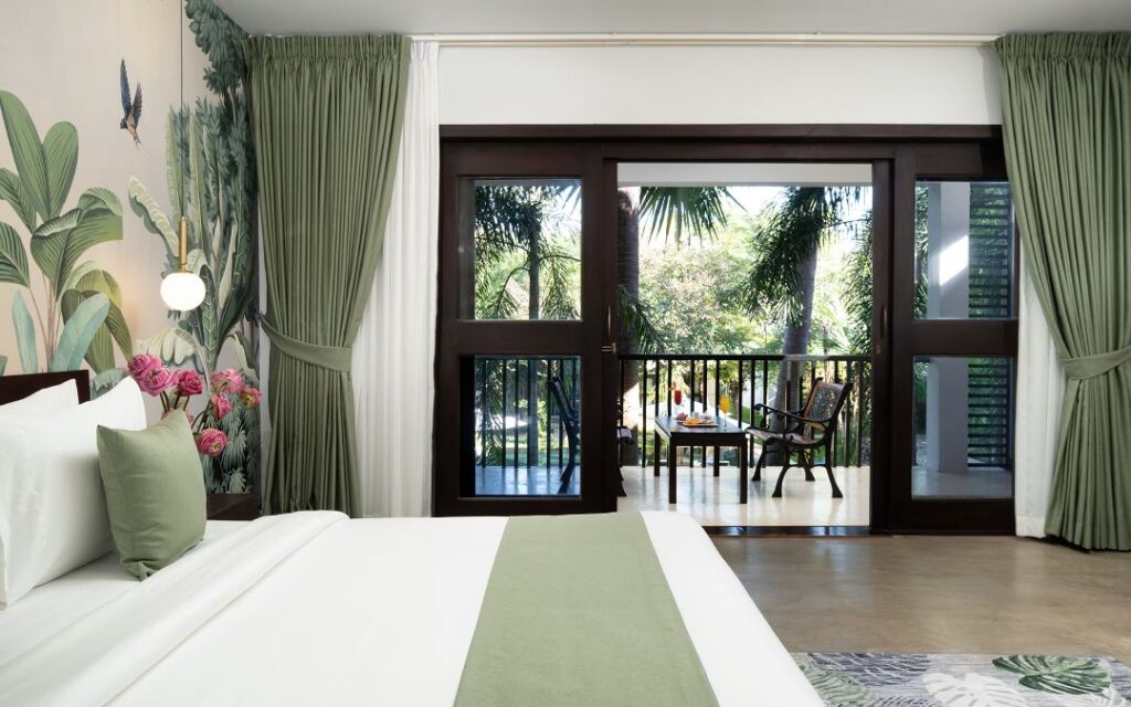 The Forest room view balcony