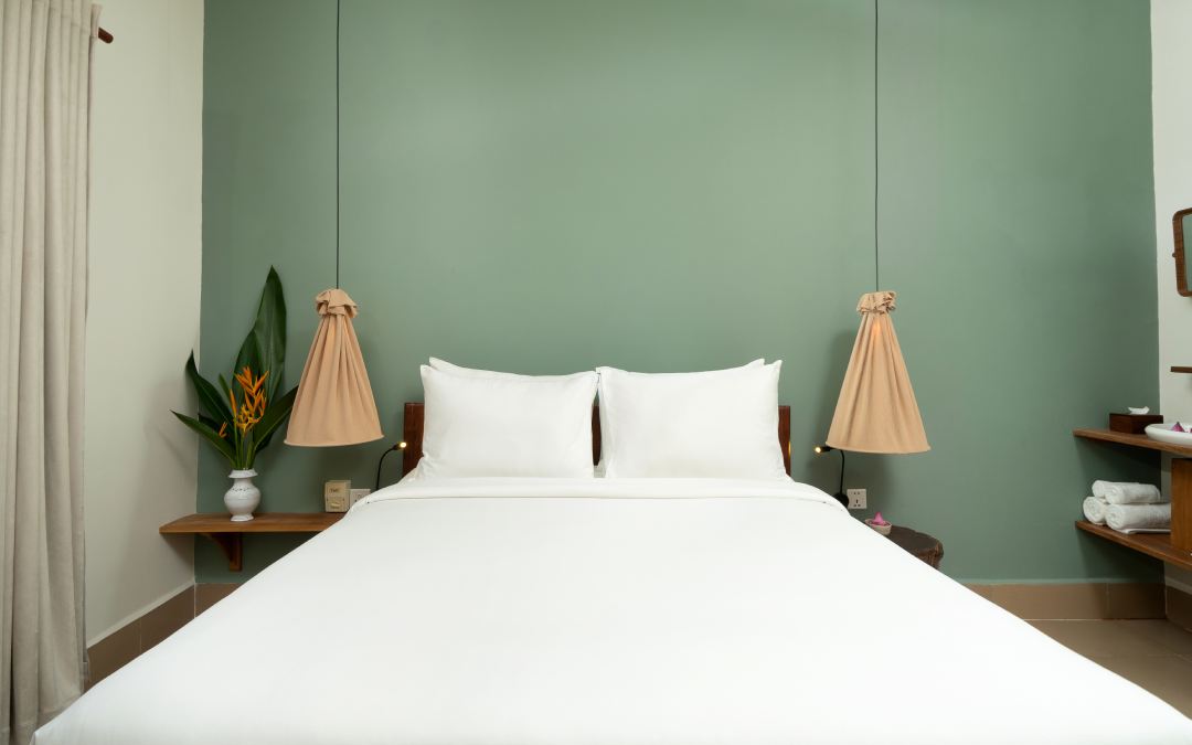 In the room in The Tree hotel is cool and luxury Facilities